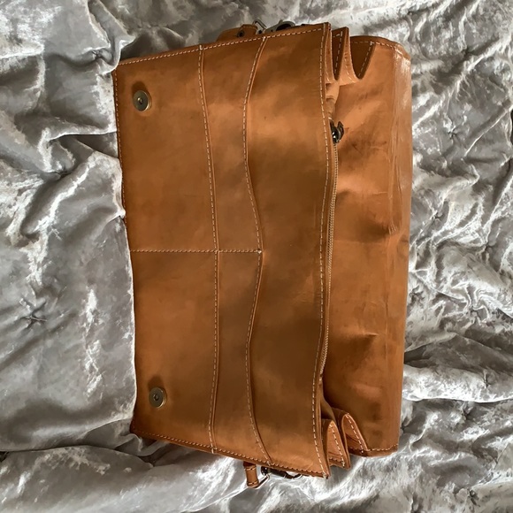 Purse - Picture 2 of 2